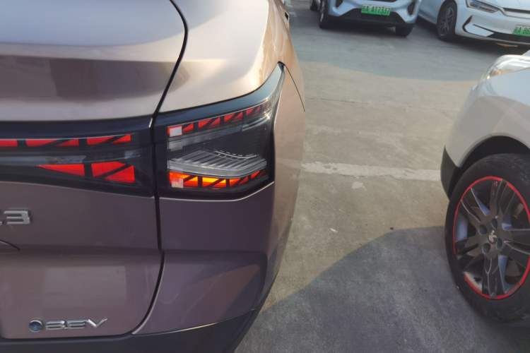 Used Toyota bZ3 2023 616 km Long-Range Premium