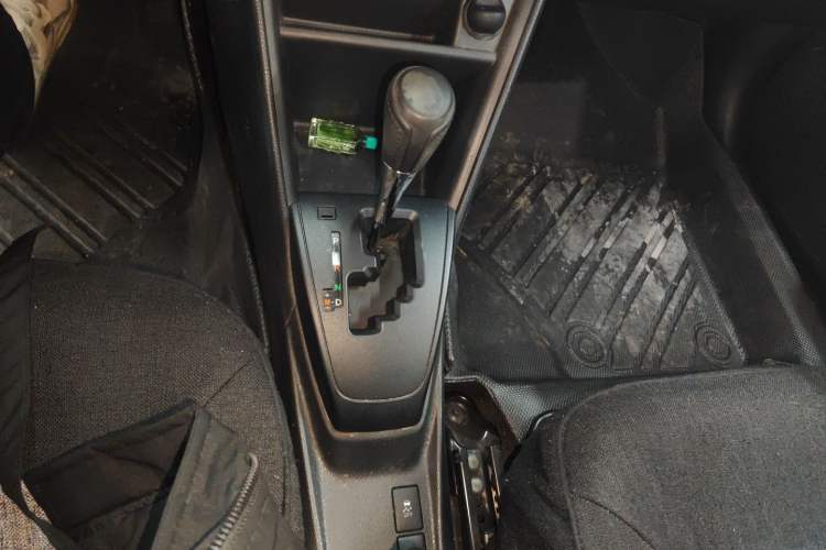 Used Toyota YARiS L Zhi Xuan 2016 Revised 1.5E CVT Charming Edition