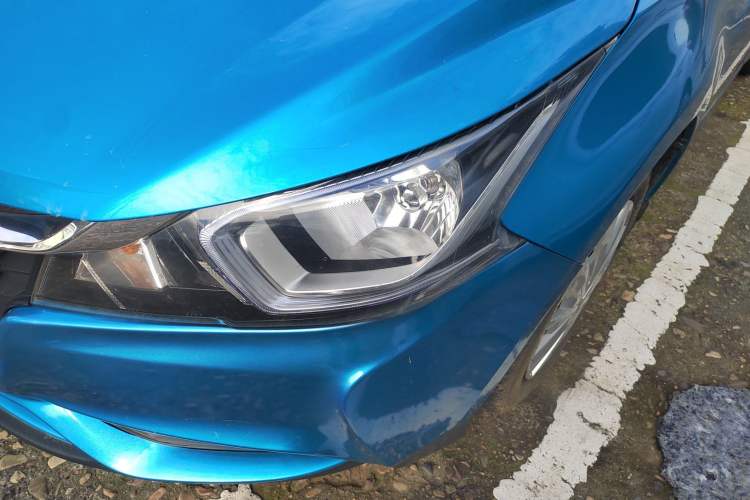 Used Luxgen S3 2016 1.6L Manual Smart Edition
