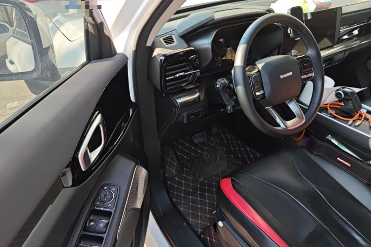Used Haval X DOG 2022 1.5T DCT Two-Wheel Drive Trendy Edition Driver Seat