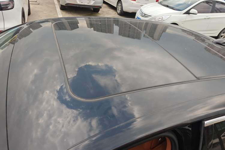 Used Hongqi H9 2022 2.0T Smart Connect Flagship Edition Roof