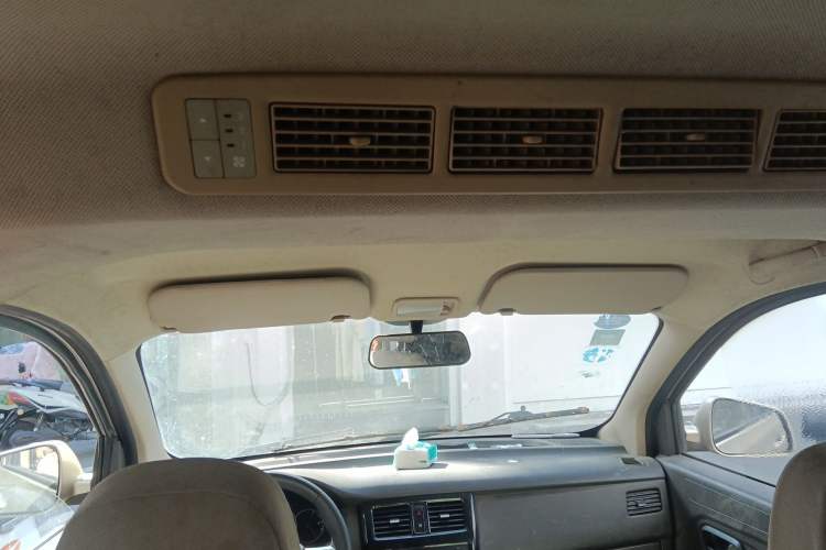 Used Wuling Rongguang V 2016 1.2L Standard Version