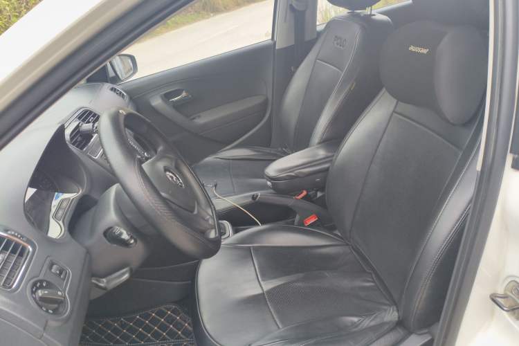 Used Volkswagen Polo 2014 1.4L Automatic Comfort Edition