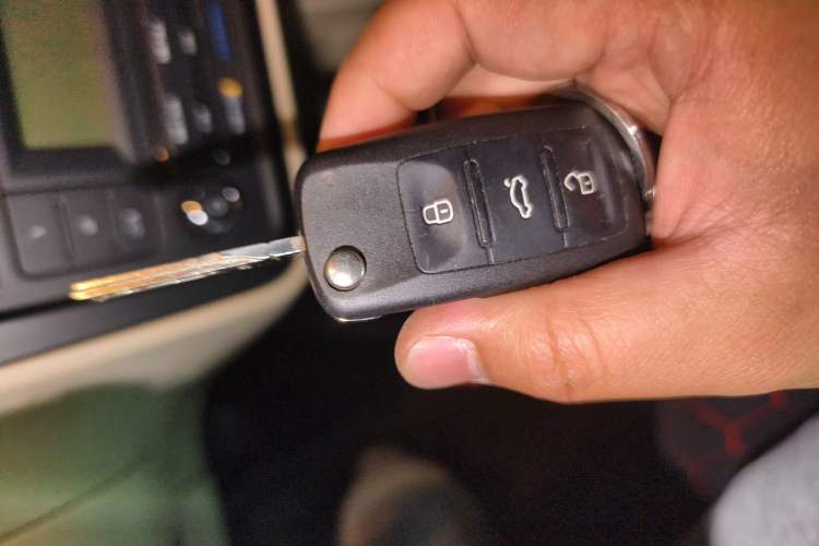 Used Skoda Fabia 2014 1.4L Manual Crystal Edition
