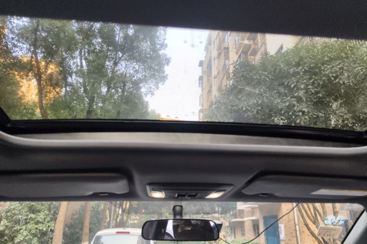 Used Honda XR-V 2015 1.8L EXi CVT Comfort Version