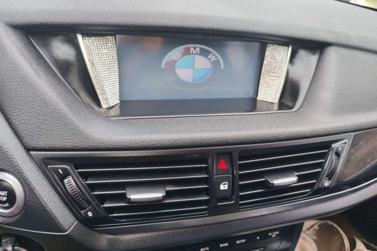 Used BMW X1 2015 sDrive18i Fashion Upgrade Edition
