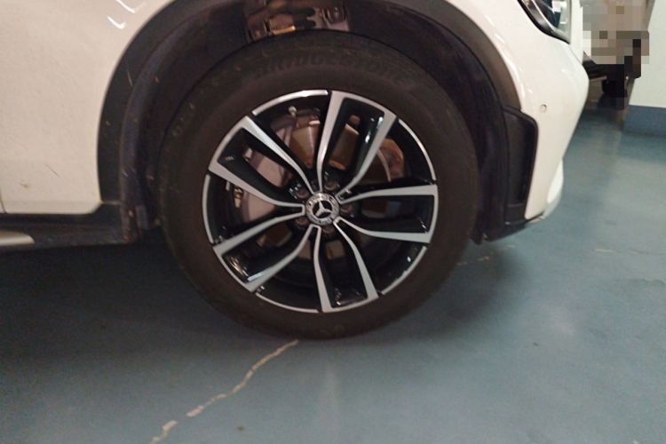 Used Mercedes-Benz GLC 2021 GLC 260 L 4MATIC Luxury Model Exterior 7