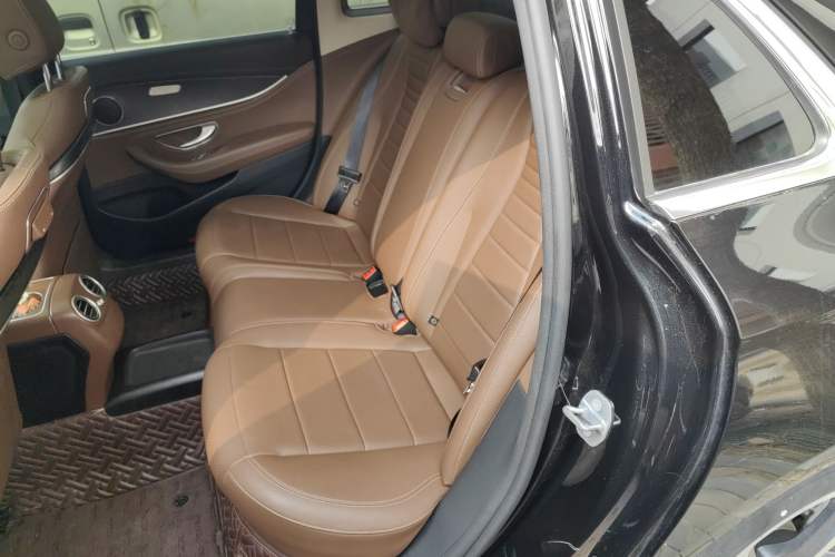 Used Mercedes-Benz E-Class 2019 Restyled E 300 L Sporty and Stylish Edition