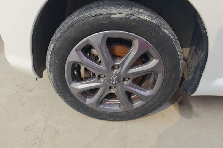 Used BYD e1 2019 YAO Edition Exterior 4