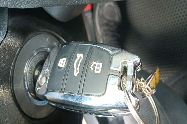 Used JETOUR X70M 2021 1.5T Manual Urban Partner Model 5 Seats
