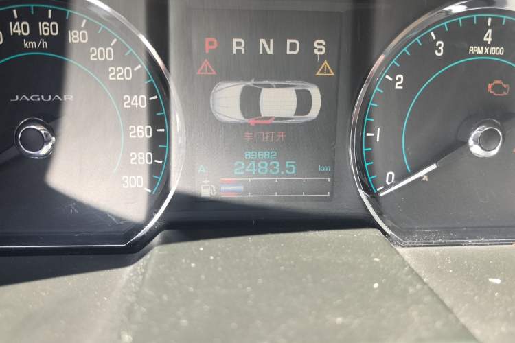 Used Jaguar XF 2014 XF 2.0T Luxury Edition
