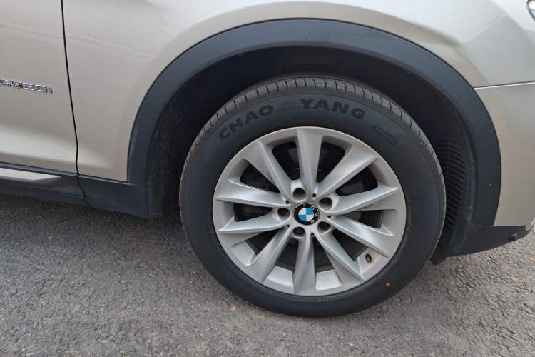 Used BMW X3 2013 Facelifted xDrive20i Luxury Edition Right Front Wheel Hub