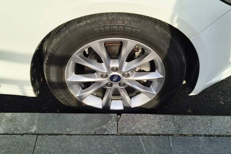 Used Ford Mondeo 2017 EcoBoost 180 Stylish Model
