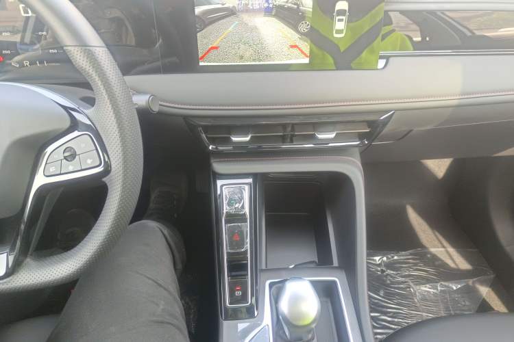 Used Roewe i5 2026 Model 1.5L CVT Luxury Version
