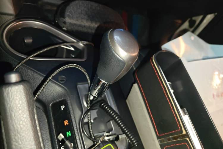 Used Toyota RAV4 2016 2.5L Automatic 4x4 Elite Edition
