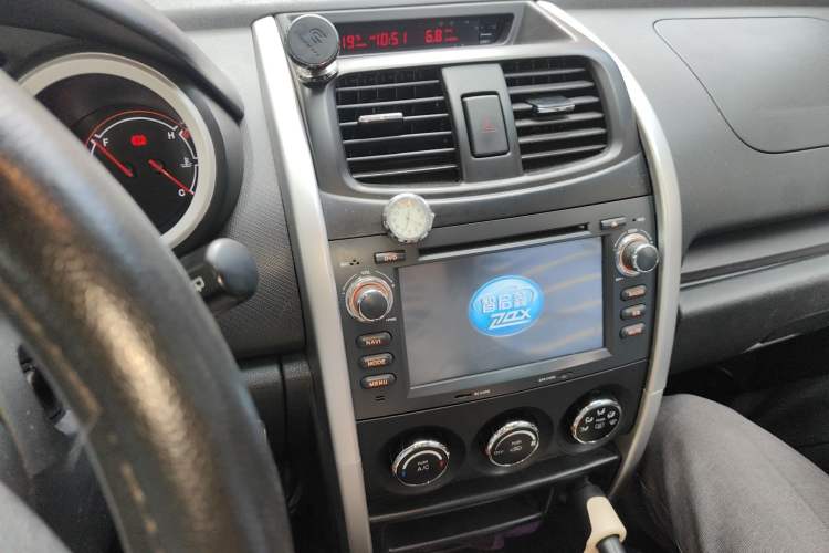 Used CHANGAN CX20 2014 1.4L Manual Sport Version China IV Standard
