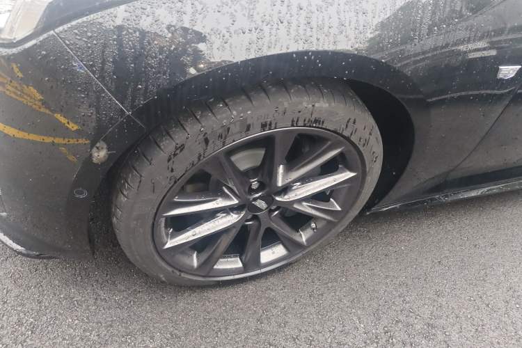 Used Cadillac CT5 2023 28T Platinum Edition
