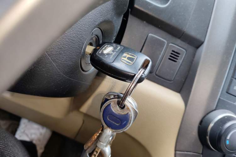 Used Honda CR-V 2010 2.4L automatic four-wheel drive luxury version