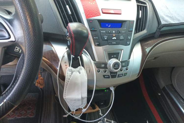 Used Honda Odyssey 2013 2.4L Elite Edition Gear Lever