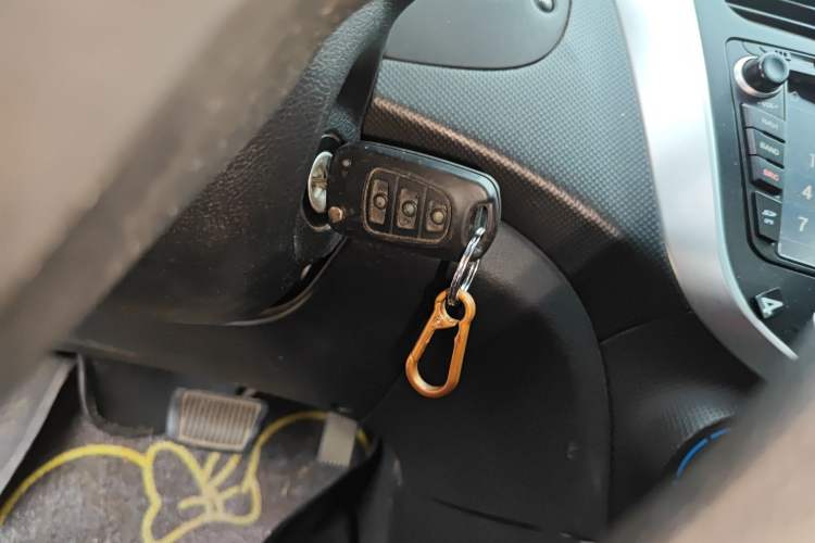 Used Hyundai Verna Ray 2014 1.4L Automatic GLX Vehicle Key