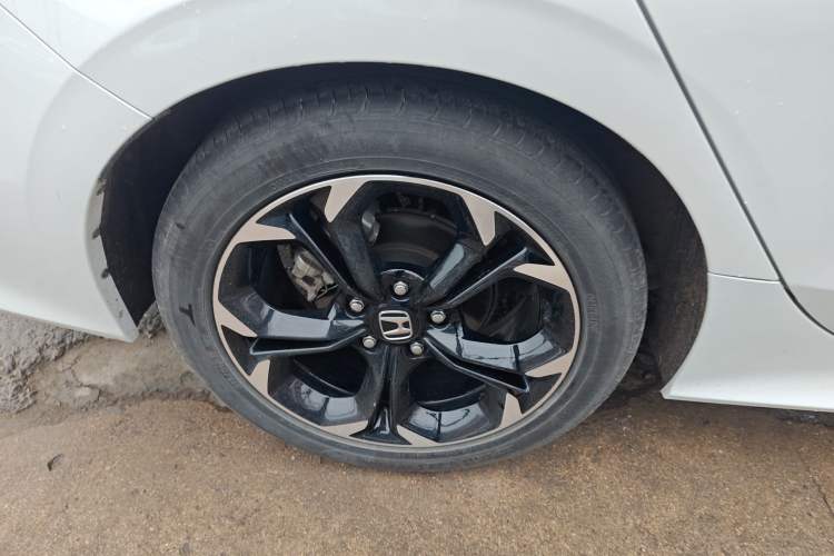 Used Honda Civic 2022 240TURBO CVT Dynamic Edition
