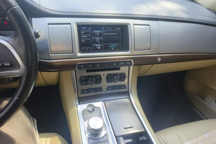 Used Jaguar XF 2015 XF 2.0T Prestige Edition