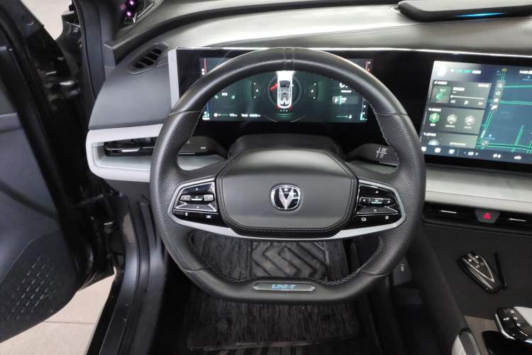 Used CHANGAN UNI-T 2023 Second-Generation 1.5T Prestige Model