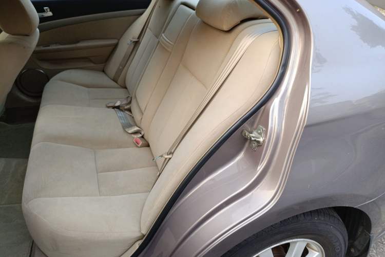 Used Chevrolet Epica 2012 1.8 Comfort Edition AT Left Rear Seat