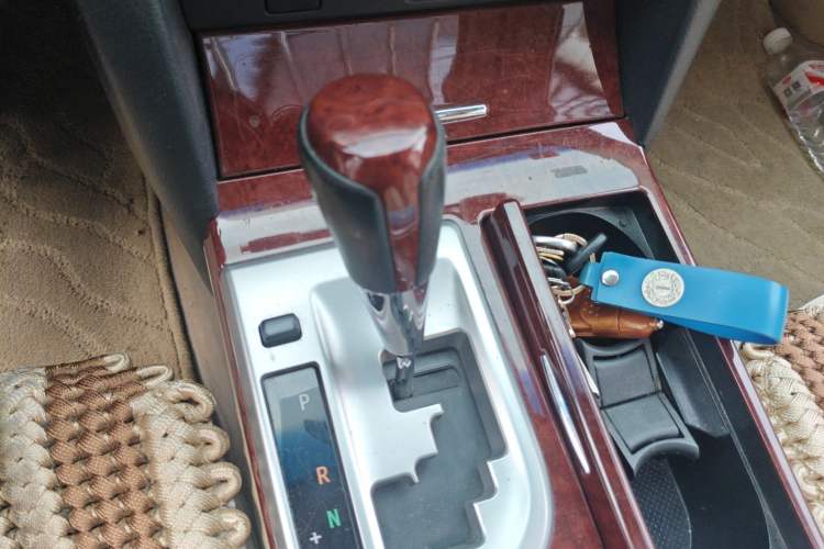 Used Toyota Camry 2013 2.0G Comfort Edition Gear Lever