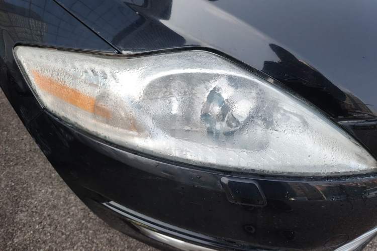 Used Ford Mondeo 2011 2.0L GTDi 200 Luxury Edition Right Front Headlight