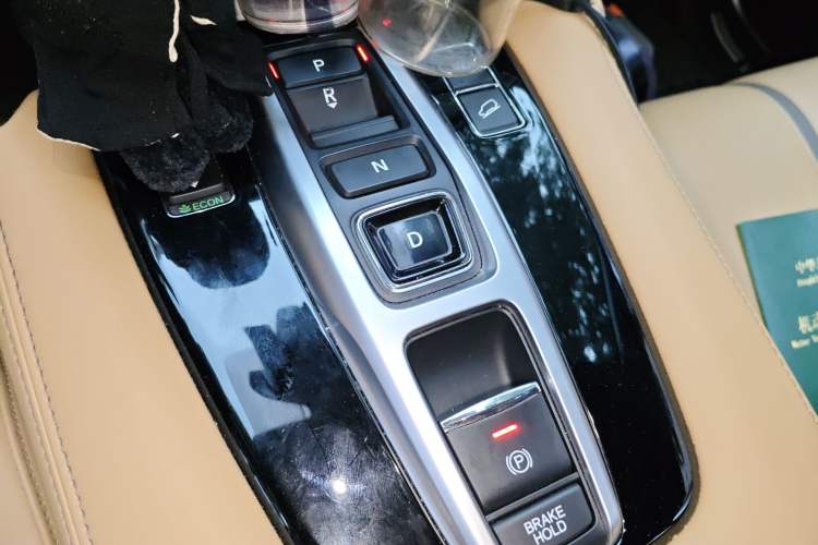 Used Honda UR-V 2020 370TURBO Four-Wheel Drive Prestige Edition Gear Lever