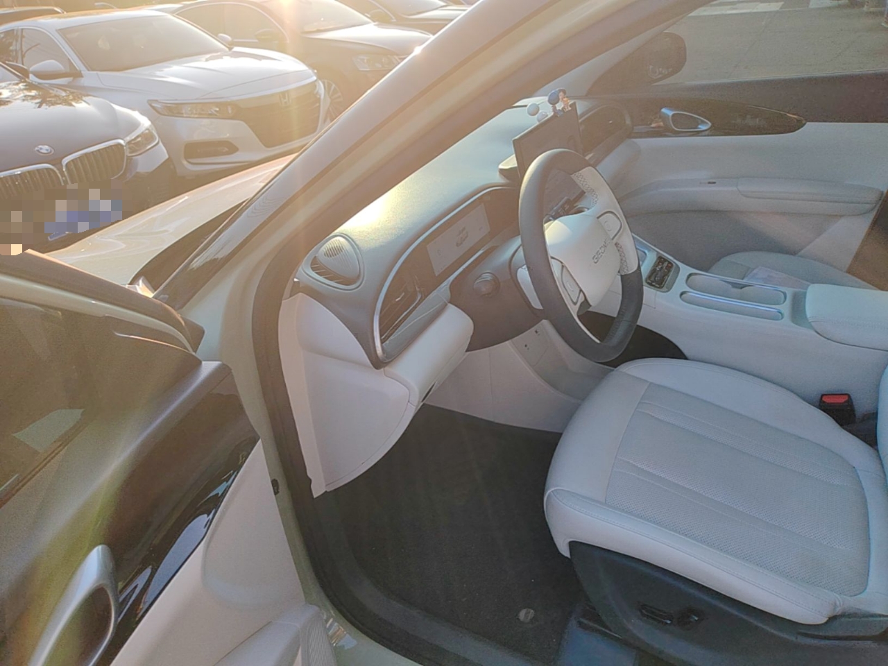 Geely Galaxy Geome 2025 UP 410km Exploration+ Edition — снимка 18