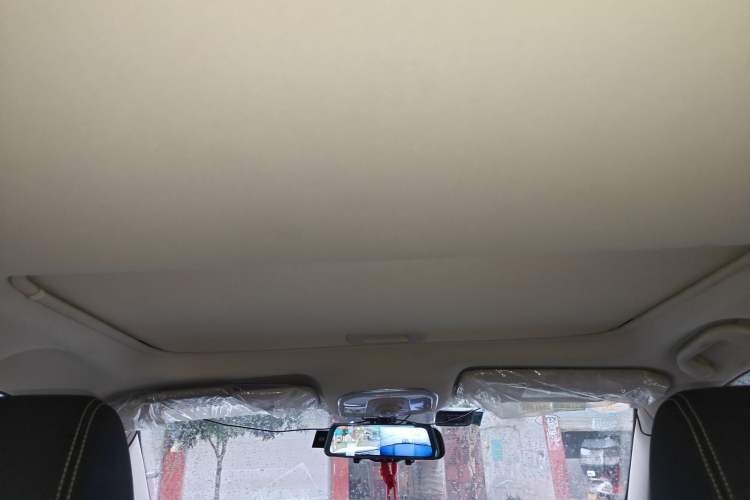 Used BYD Song New Energy 2017 Song DM 1.5TID All-Wheel Drive Luxury Model Headliner