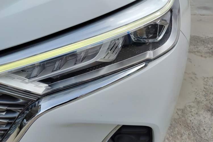 Used Haval M6 2021 PLUS 1.5T DCT Elite Smart Connectivity Model