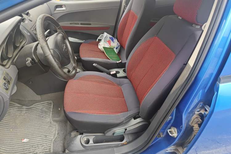 Used Haima Qubit 2010 1.3L Manual Luxury Version Left Front Seat