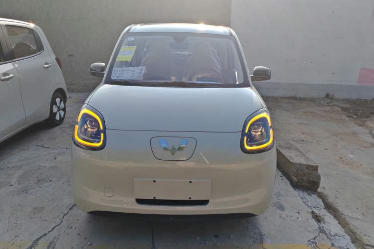 Used Wuling Hongguang MINIEV 2025 Four-Door Version Advanced Edition