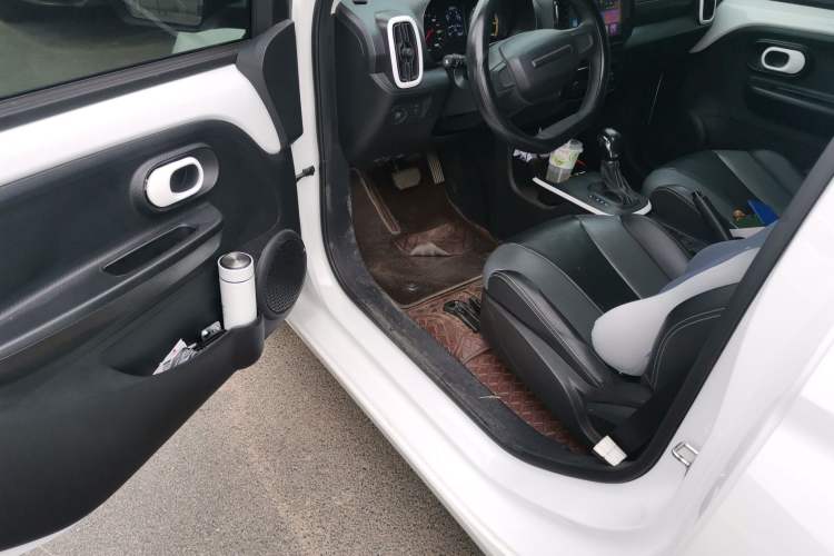 Used Roewe Clever 2022 311km QiQi BoBo Edition