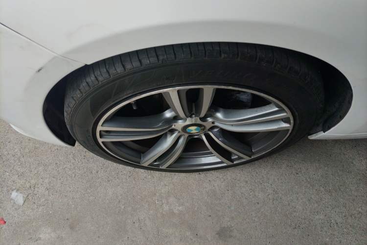 Used BMW 3 Series 2015 320Li Luxury Edition Fashion Model
