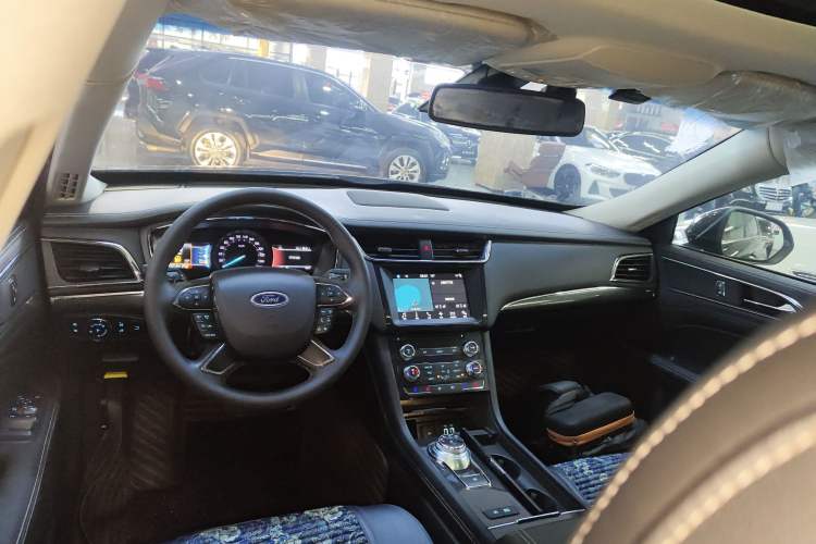 Used Ford Taurus 2017 EcoBoost 245 Fashion Edition
