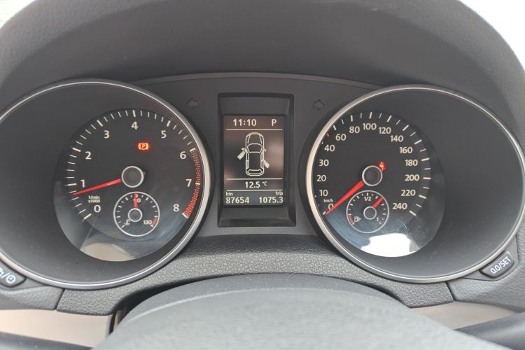 Used Foton Scenic G9 2020 2.8T Diesel Commercial Version Long Wheelbase High Roof 2-Seater Van 4J28TC3