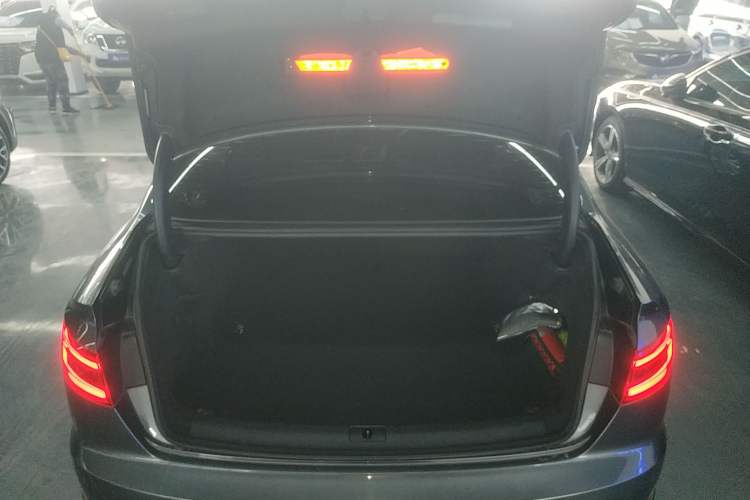 Used Audi A4L 2019 40 TFSI Ambition China VI