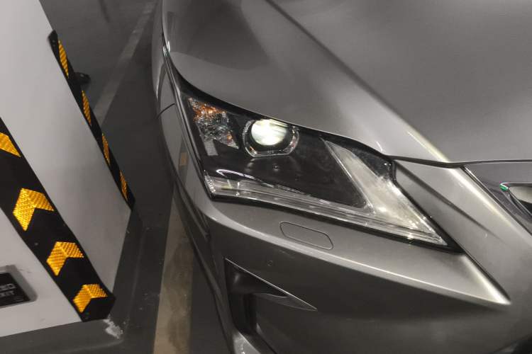 Used Lexus RX 2016 300 Two-Wheel Drive Elite Version China V Standard Right Front Headlight