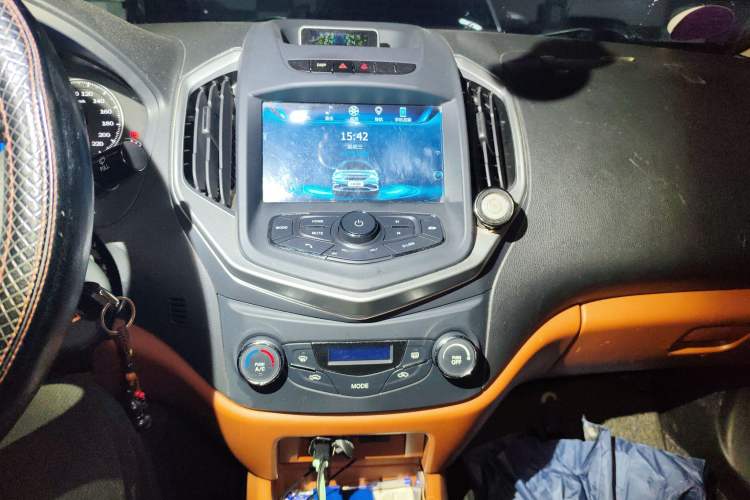 Used Geely Auto Diamond 2016 1.5L Manual Elite Edition
