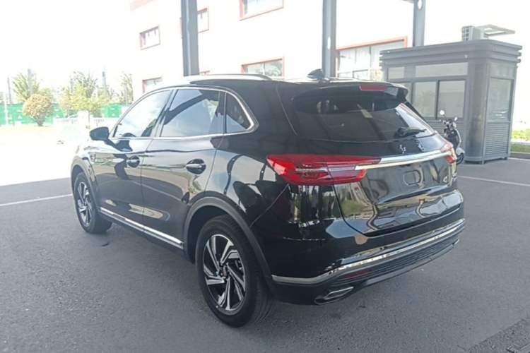 Used Hongqi HS5 2022 Revised Version 2.0T Smart Connect Flagship Edition
