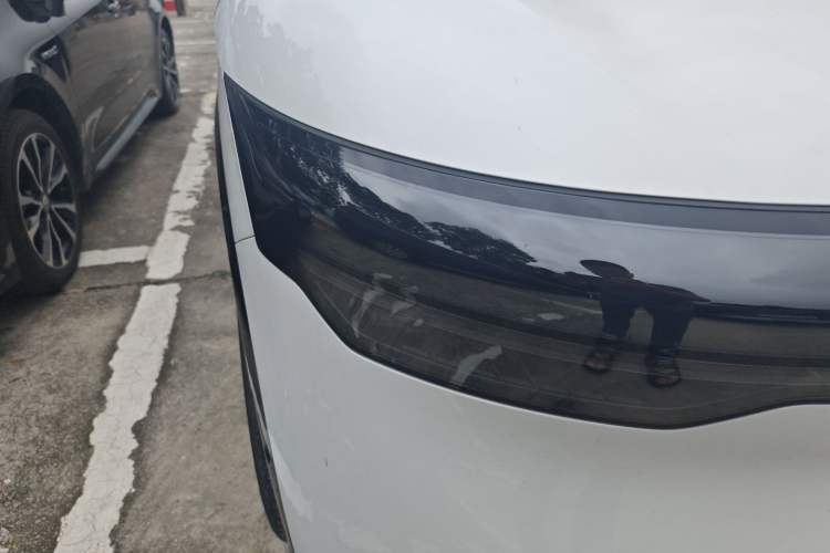 Used Zeekr 7X 2025 100 kWh Long-Range Rear-Wheel Drive with Intelligent Driving Features
