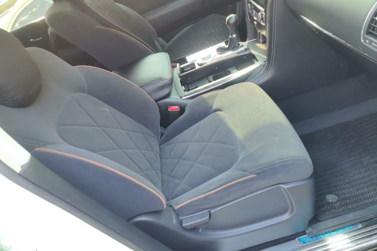 Used Nissan Patrol 2017 4.0L SE U.S.-Spec Version
