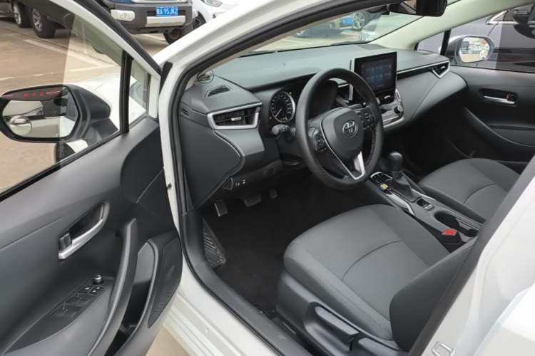 Used Toyota Corolla 2021 1.2T S-CVT Elite Edition Driver Seat