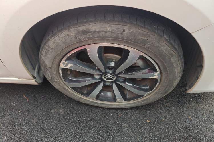 Used Citroen C4 Sega 2016 1.6L Automatic Luxury Model
