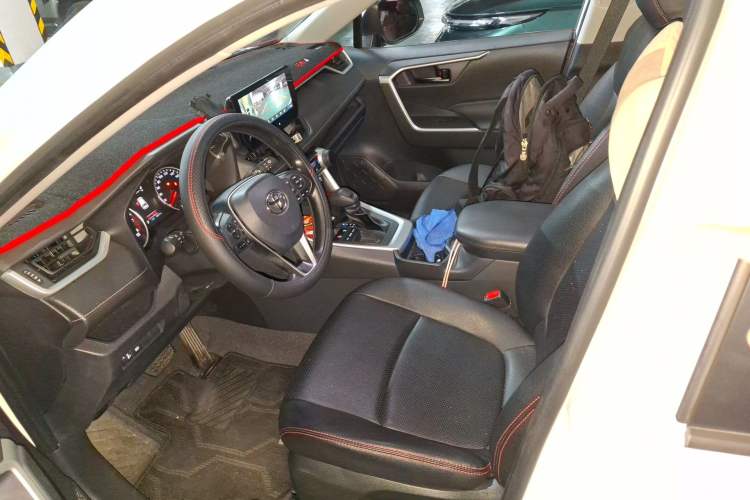 Used Toyota RAV4 2024 2.0L CVT Two-Wheel Drive Urban Edition