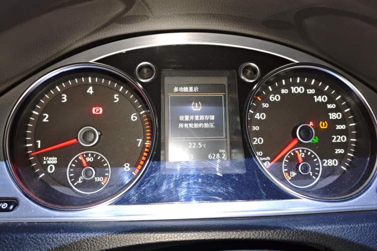 Used Volkswagen FAW-Volkswagen CC 2013 1.8TSI Luxury Model
